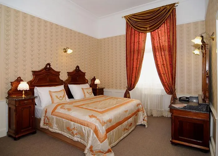 Hotel 1885 By Wagnerstays 4*