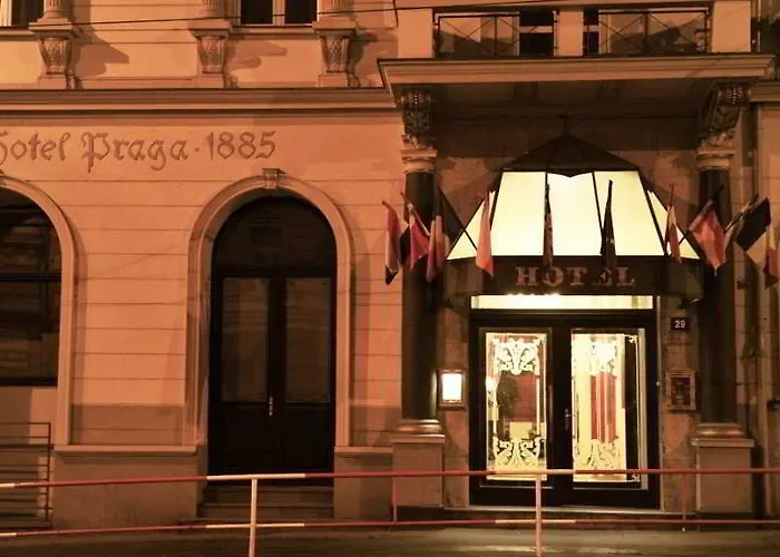 1885 By Wagnerstays