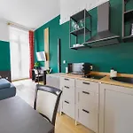1885 By Wagnerstays 4*